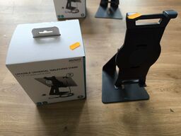 2 stk. tablet/Ipad stand DELTACO