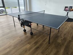 Bordtennis bord STIGA med bat og bolde