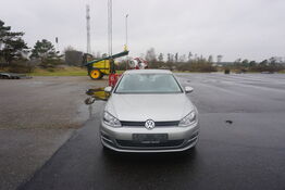 Volkswagen Golf, tidligere reg nr: AU83214