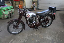 Motorcykel BSA C11