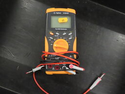 Multimeter AGILENT U1241B