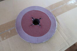 800 pcs. Fiber discs K100