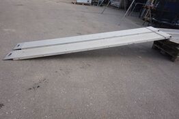 2 stk Aluramper/slisker 320 cm (MOMSFRI)