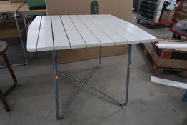 Havebord GRYTHYTTAN 84x92cm lakeret eg