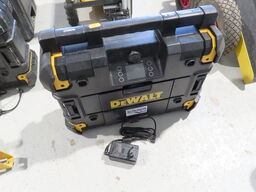 Radio med lader, DEWALT DWST1-81078-QW