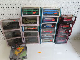 20 modelbiler / Lastbiler / Busser