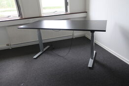 El. hæve/sænke skrivebord 