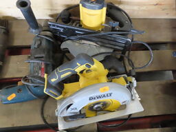 2 stk DEWALT rundsave og en BOSCH Boremaskine