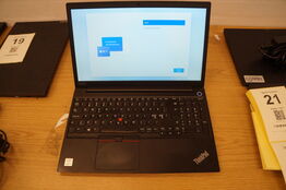 Computer LENOVO 