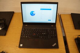 Computer LENOVO 