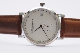 Dameur LARS LARSEN 36 mm.(111P1)