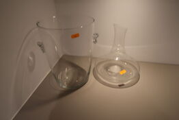 Karaffel samt vase