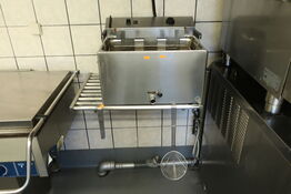 Friture RM GASTRO på hylde