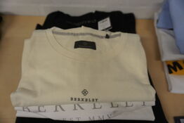 3 stk. T-shirts & 2 stk. Sweatshirts BERKELEY