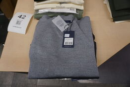 3 stk. T-shirts & 2 stk. Sweatshirts BERKELEY