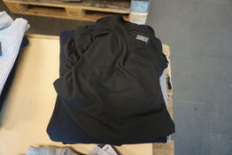 2 stk. Skjorter, 2 stk. Sweatshirts & 1 stk. t-shirt BERKELEY