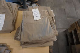 4 par bukser & 1 par shorts BERKELEY