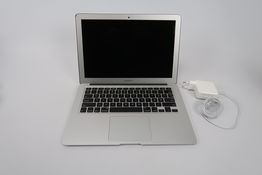 Macbook Air 2015 13.3" i5 5250U 1,6 Ghz (Early 2015)