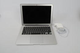 Macbook Air 2015 13.3" i5 5250U 1,6 Ghz (Early 2015)