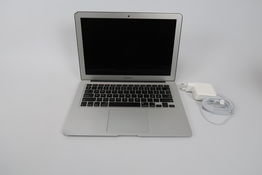 Macbook Air 2015 13.3" i5 5250U 1,6 Ghz (Early 2015)