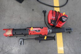 Akku momentnøgle MILWAUKEE M12 ONEFTR12 med batteri og lader