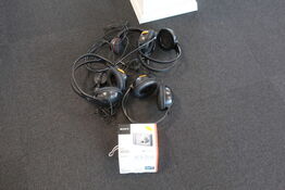 Div. Headsets samt digitalkamera SONY