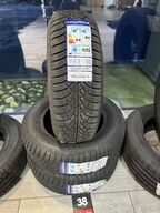 3 stk. Goodyear UltraGrip 9 185/65 R14 86T Vinterdæk