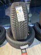 2 stk. Goodyear UltraGrip Performance 3 235/55 R17 103V Vinterdæk