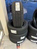 4 stk. Goodyear UltraGrip Performance + 215/55 R17 98V XL Vinterdæk