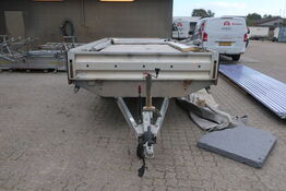 Trailer HUMBAUR HT25 uden indhold