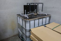 Palletank med vandsystem (palletanken indeholder vand)