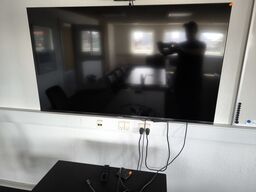TV SAMSUNG 55" med vægbeslag