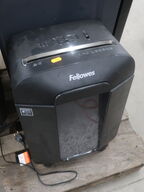 Makulator FELLOWES