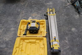 Rotationslaser LEICA Rugby 610 med stativ