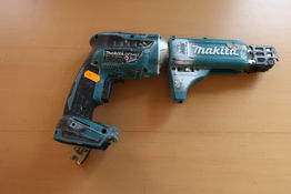 Gipsskruemaskine MAKITA DFS452