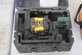 Multi line laser DEWALT DCLE34031