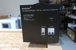 Transformer REVOLTA RV-8000 8000W