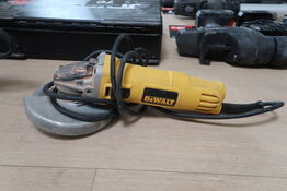 Vinkelsliber, DeWalt DWE4057-qs