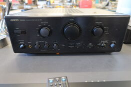 Integreret forstærker ONKYO A-807