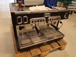 Espressomaskine CARIMALI inkl. Komplet BRITA F600 kalkfilter