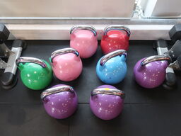 Kettlebells TAURUS ass. vægt (se billeder)