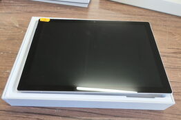 Tablet MICROSOFT Surface Pro Model: 1796