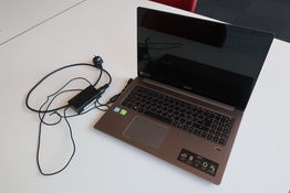 Bærbar computer ACER Swift 3 SF315-51 series