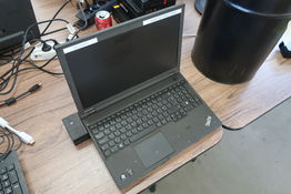 Bærbar computer LENOVO ThinkPad T540p samt dock