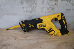 Akku Bajonetsav, DeWalt DCS367