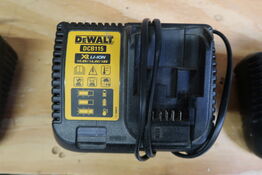 DeWalt DCB115 lader 