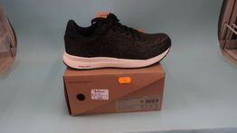 Sneakers WODEN str. 37