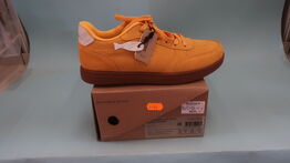 Sneakers WODEN str. 37