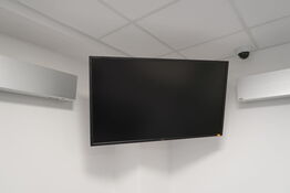 46" LCD monitor NEC MultiSync X462S