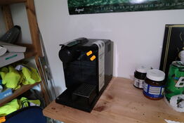 Kaffemaskine NESPRESSO DeLonghi